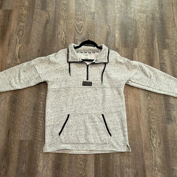 PINK VICTORIAS SECRET SWEATSHIRT - Picture 2 of 6